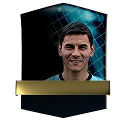 Oscar Ustari 71 OVR FC Mobile player card
